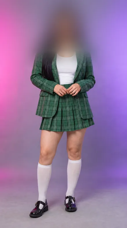 Yuna, Plaid-Look der 90er, KI-generiert