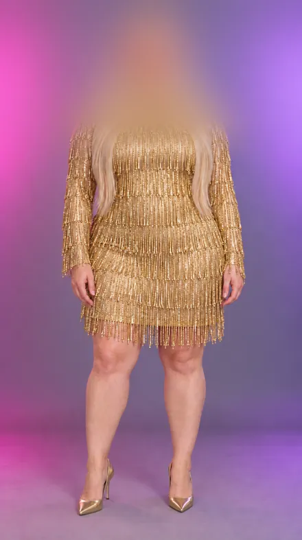 Ingrid vorher: Outfit mit langem Haar, Kopf verwischt, KI-generiert